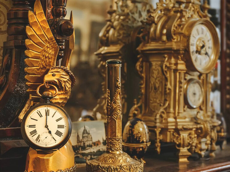 Shopping in Istanbul: A Guide to the Best Boutiques and Antique Shops in Çukurcuma