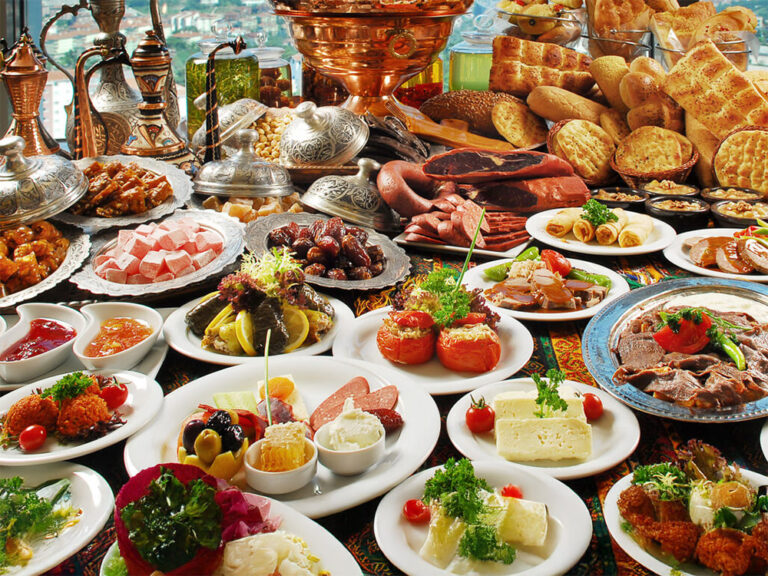 The Best Places to Enjoy Turkish Cuisine in Beyoğlu: A Culinary Journey Through Istanbul’s Flavors