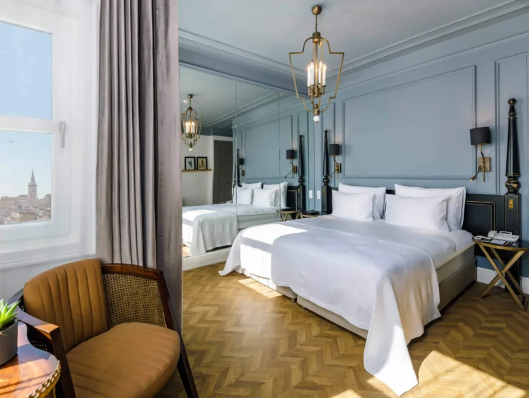 Deluxe Room with Galata View